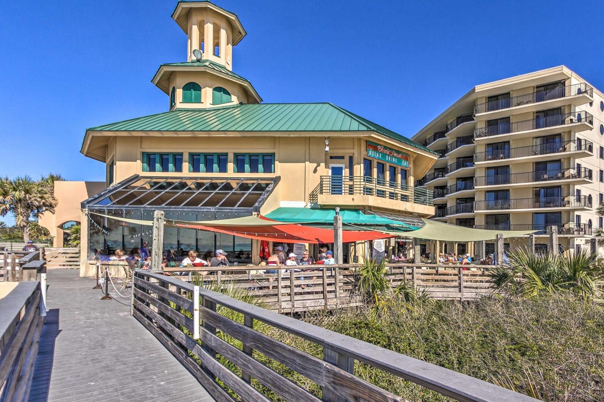 Destin Resort Studio With Pool - Walk To Beach! Exterior photo