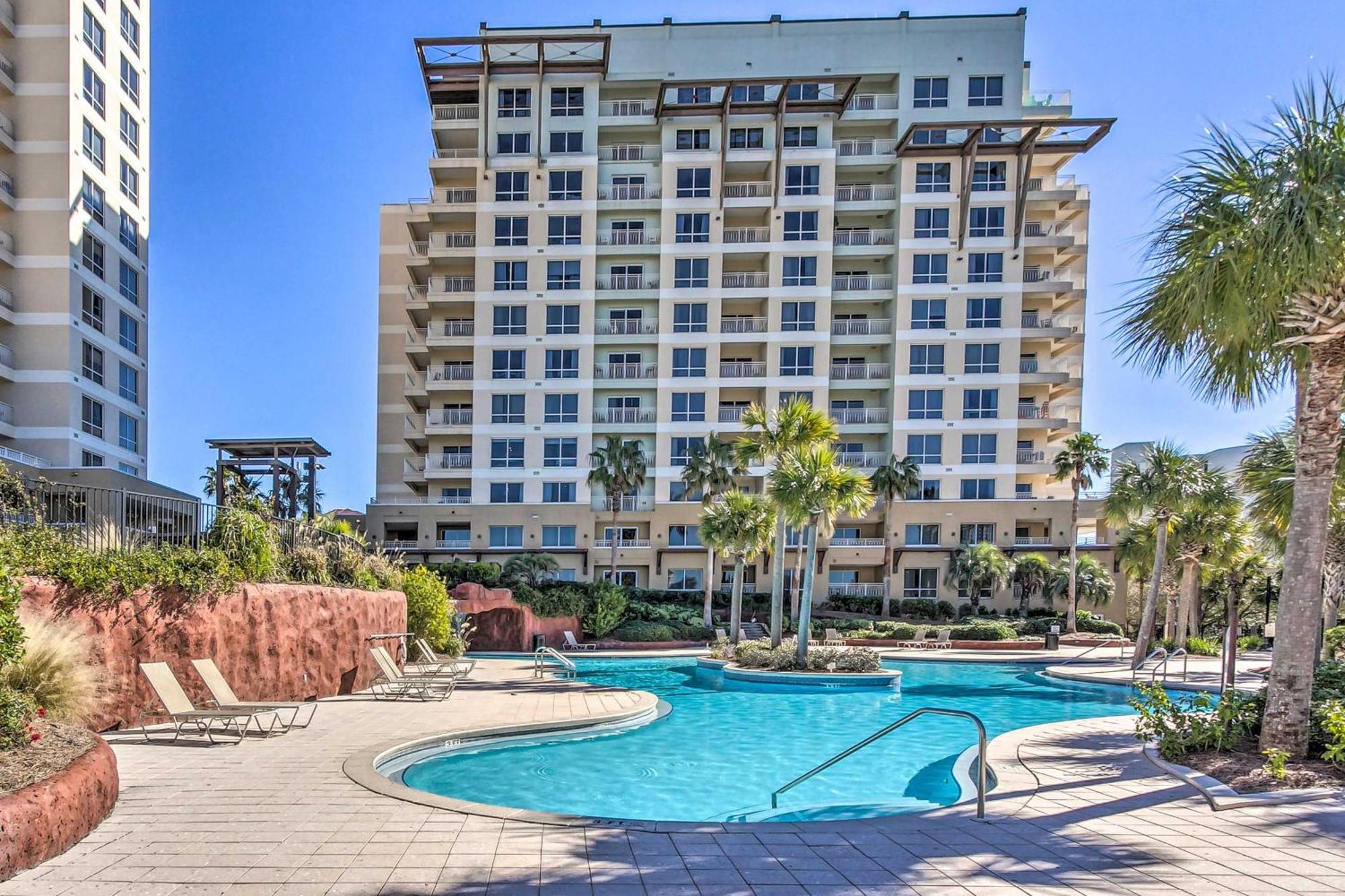 Destin Resort Studio With Pool - Walk To Beach! Exterior photo